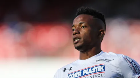 Thiago Mendes, ex-volante do São Paulo