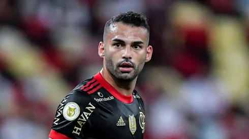 Thiago Maia, volante do Internacional, na época de Flamengo