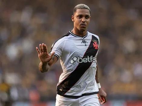 Vasco confirma contratação definitiva de David até 2028