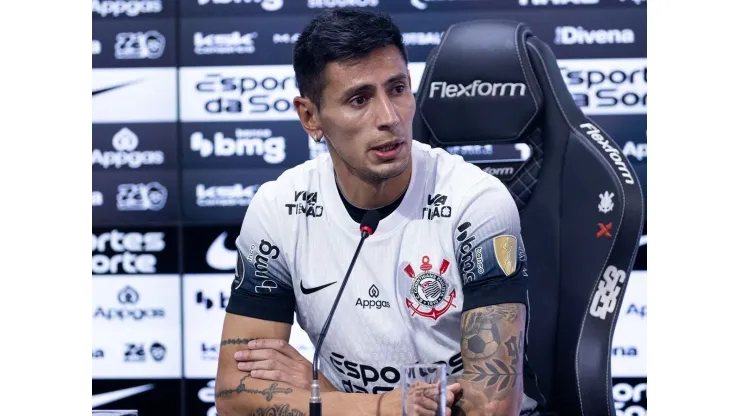 Fabrizio Angileri em entrevista coletiva do Corinthians • Foto: Rodrigo Coca/ Corinthians