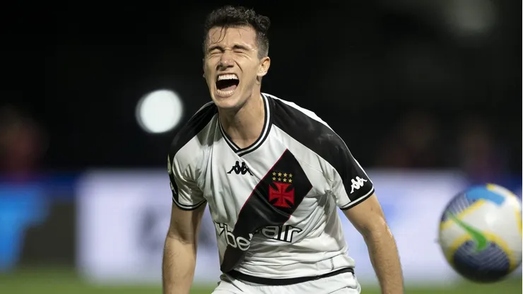 Vasco de Lucas Píton inicia a semifinal do Carioca diante do Flamengo