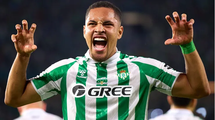 Vitor Roque acabou de chegar no Palmeiras (Photo by Fran Santiago/Getty Images)