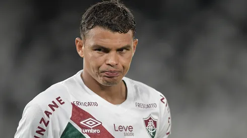 Thiago Silva em ação pelo Fluminense durante o Campeonato Carioca - Foto: Thiago Ribeiro/AGIF