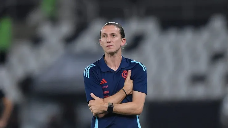 Treinador durante o clássico