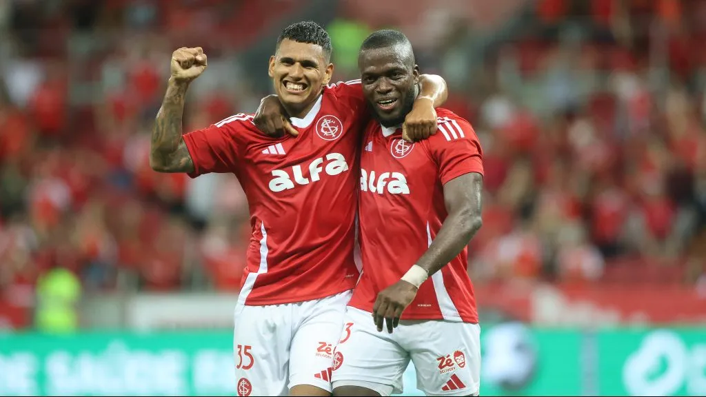 Comemoração dos jogadores do Inter frente ao Caxias, no Beira-Rio, pelo jogo de volta da semifinal do Gauchão. Foto: Ricardo Duarte/Internacional.