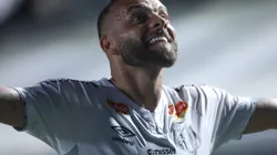 Guilherme jogador do Santos comemora seu gol durante partida contra o Agua Santa no estádio Vila Belmiro pelo campeonato Paulista 2025. Foto: Reinaldo Campos/AGIF
