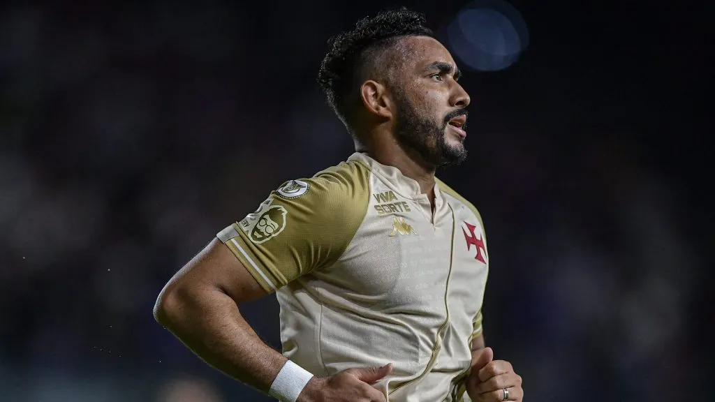 Francês acumula quase 70 partidas com a camisa do Gigante da Colina. Foto: Thiago Ribeiro/AGIF.