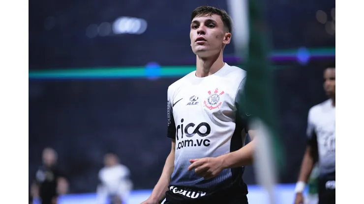 Breno Bidon jogador do Corinthians durante partida contra o Palmeiras no estádio Arena Allianz Parque pelo campeonato Brasileiro A 2024. Foto: Ettore Chiereguini/AGIF