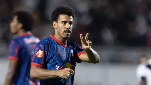 Lucas Evangelista em partida do Paulistão. Foto: Diogo Reis/AGIF