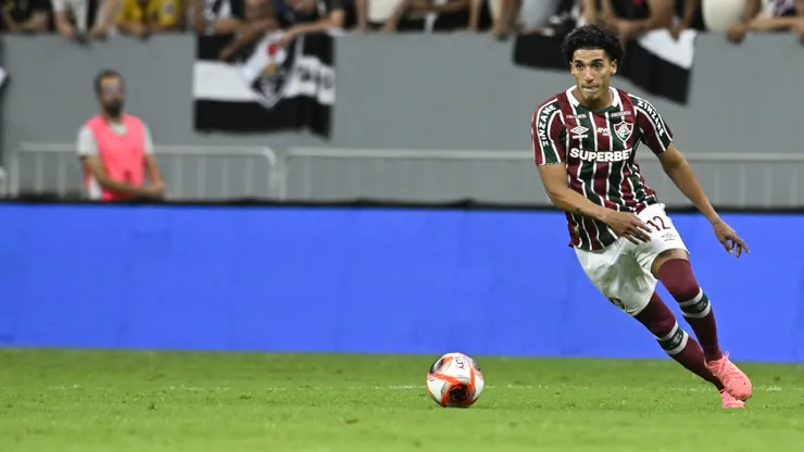 Gabriel Fuentes durante o Campeonato Carioca defendendo o Fluminense - Foto: Mateus Bonomi/AGIF