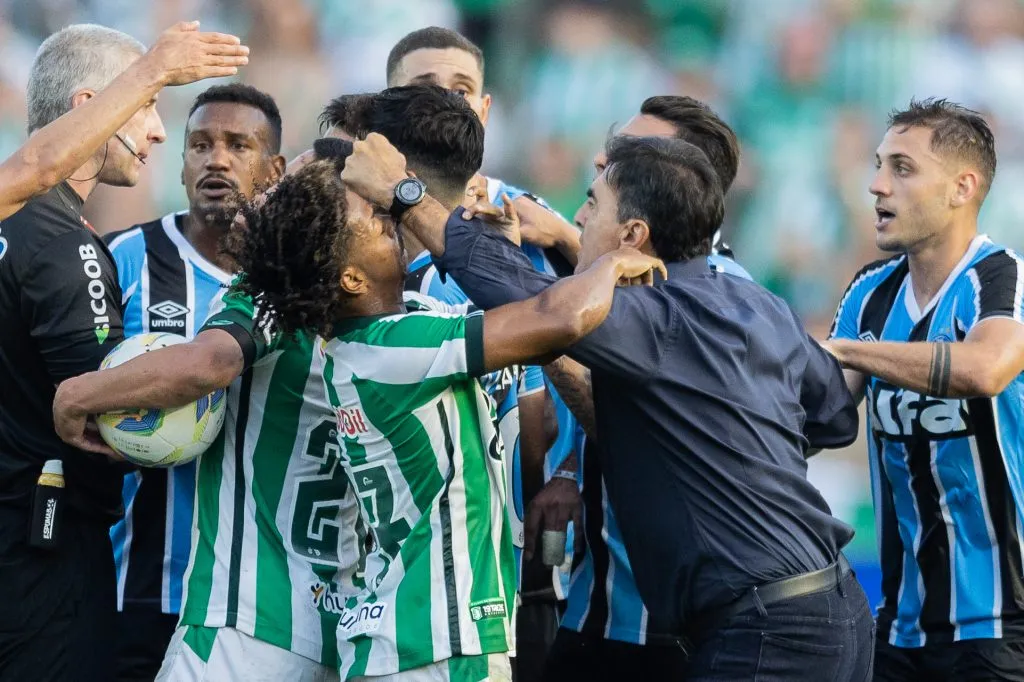 Gustavo Quinteros, técnico do Grêmio
