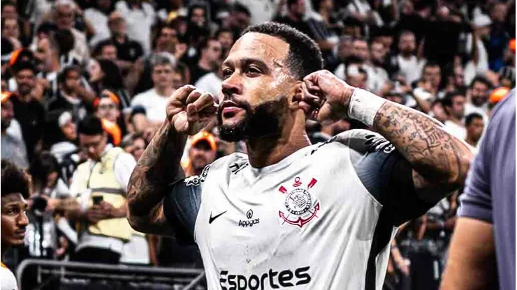 Memphis Depay jogador do Corinthians - Foto: Leonardo Lima/AGIF