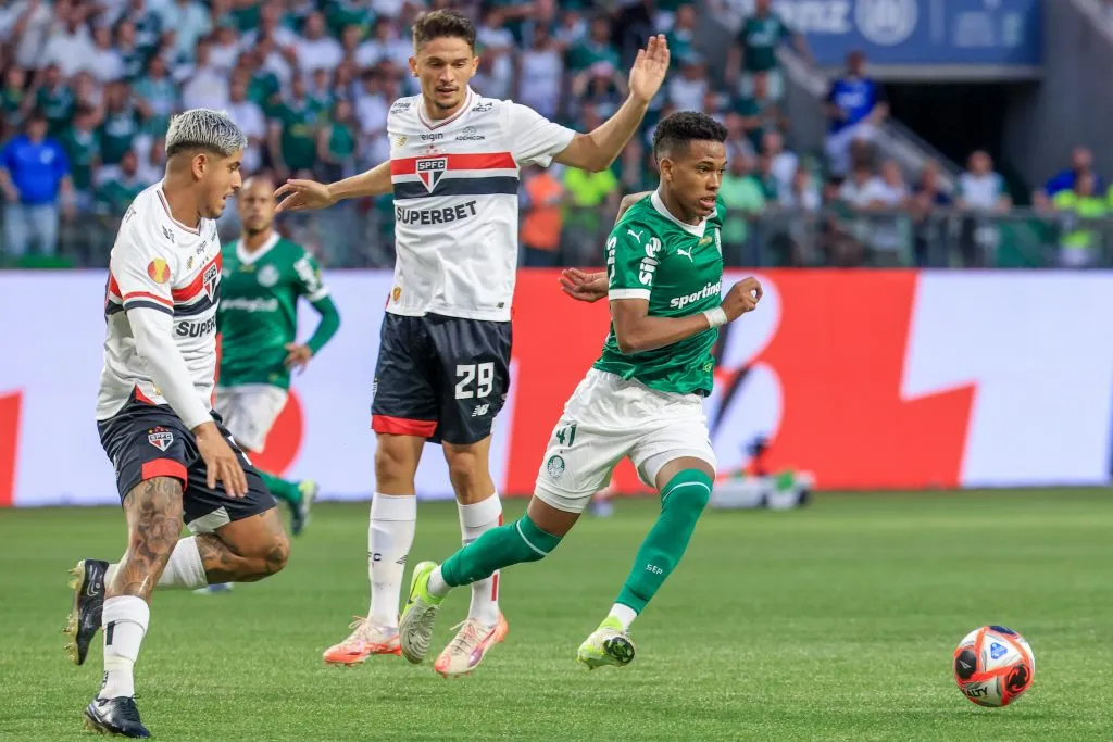 SP – SAO PAULO – 16/02/2025 – PAULISTA 2025, PALMEIRAS X SAO PAULO – Estevao jogador do Palmeiras durante partida contra o Sao Paulo no estadio Arena Allianz Parque pelo campeonato Paulista 2025. Foto: Marcello Zambrana/AGIF