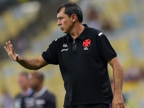 Carille explica escolha por não iniciar com os reforços