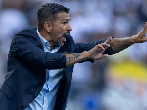 Emiliano Díaz responde críticas da torcida e exalta elenco do Corinthians