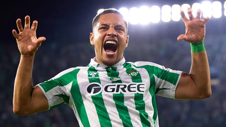 Vitor Roque no Real Betis. Foto: Fran Santiago/Getty Images