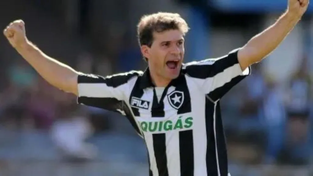 Túlio Maravilha é um dos maiores ídolos do Botafogo – Foto: Reprodução/Botafogo