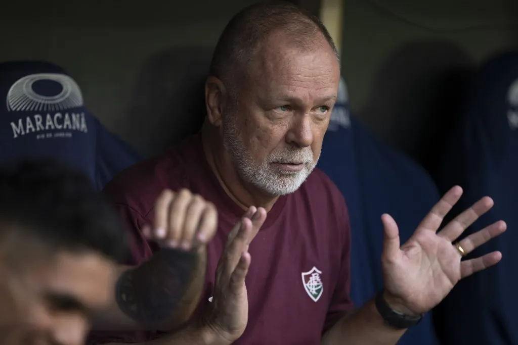 Mano Menezes em goleada do Fluminense contra o Volta Redonda – Foto: Jorge Rodrigues/AGIF
