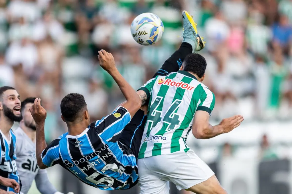 Momento do gol de Gustavo Martins. Foto: Liamara Polli/AGIF