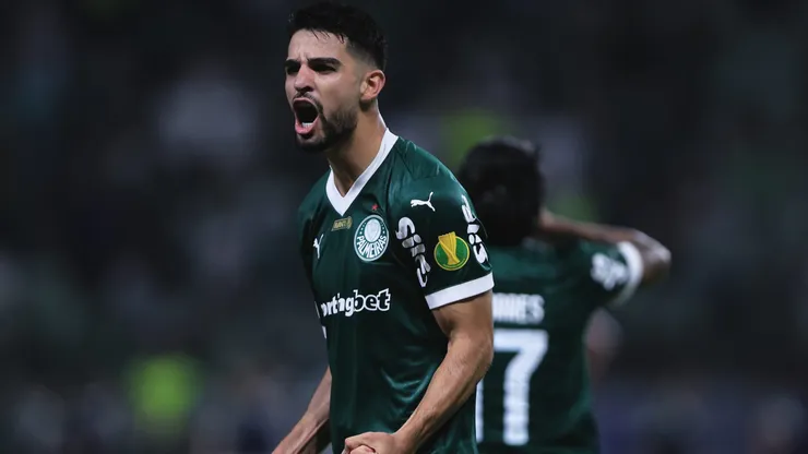 Flaco Lopez, atacante argentino do Palmeiras conquistou mais um feito importante com a camisa do Verdão e iguala ao número de gols de ex-craque
