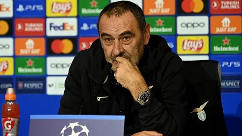 Maurizio Sarri durante entrevista. Foto: Marco Rosi - SS Lazio/Getty Images