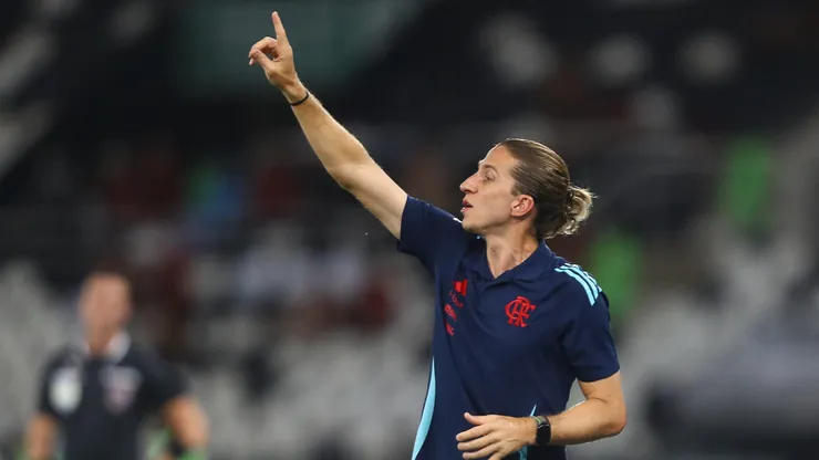 Filipe Luís, treinador do Flamengo, em jogo contra o Vasco, pelo Cariocão. Foto: Gilvan de Souza/Flamengo.