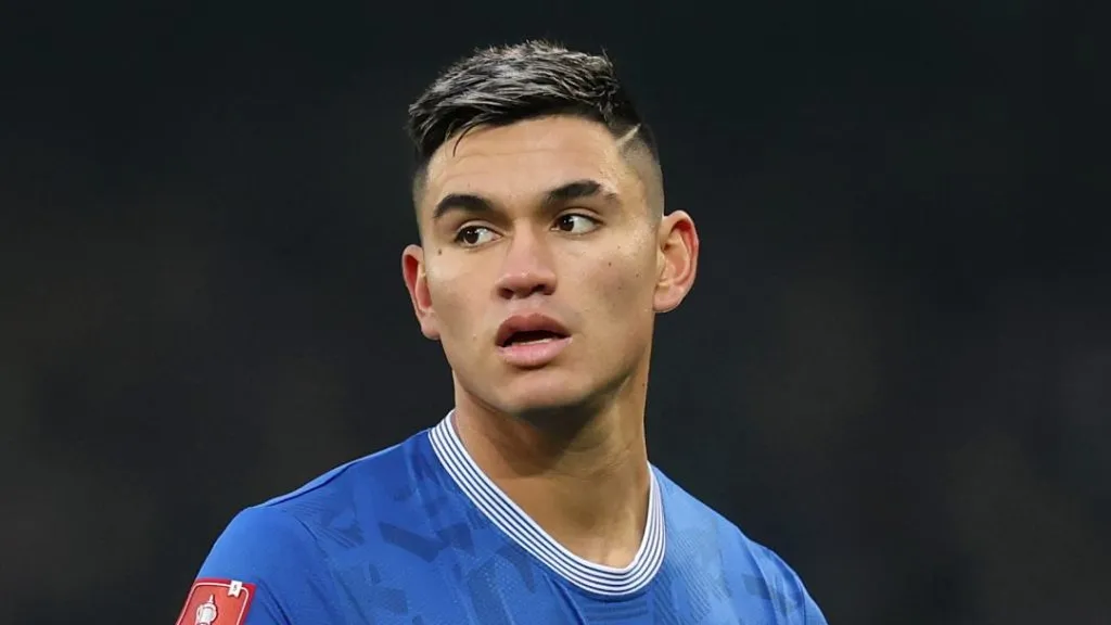 Foto: Jan Kruger/Getty Images – Carlos Alcaraz com a camisa do Everton-ING