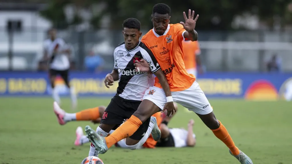 Nova Iguaçu x Vasco pelo Campeonato Carioca 2025. Foto: Jorge Rodrigues/AGIF