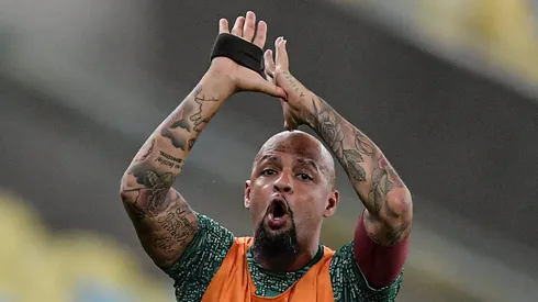 Vitória do São Paulo tem reclamação de Felipe Melo.