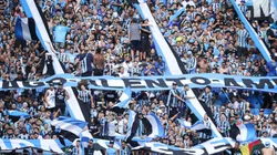 Torcida do Grêmio festejando na Arena - Foto: Maxi Franzoi/AGIF