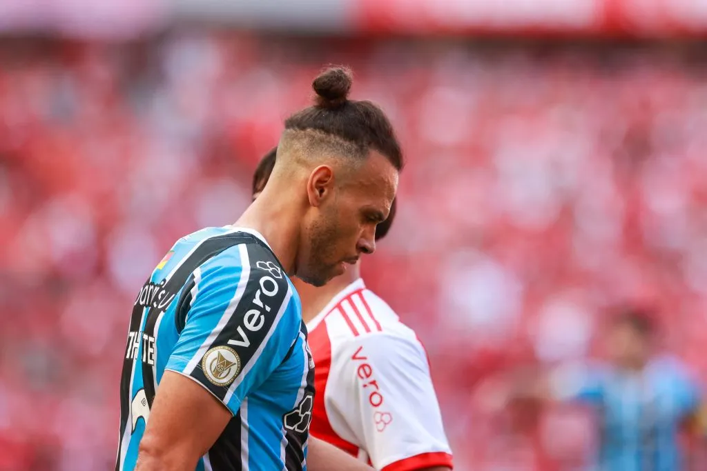 Braithwaite em jogo contra o Inter em 2024 – Foto: Luiz Erbes/AGIF