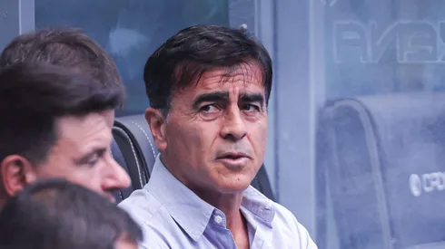 Gustavo Quinteros começa a preparar o Tricolor para o clássico.