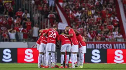 Jogadores do Internacional antes da partida contra Caxias - Foto: Maxi Franzoi/AGIF
