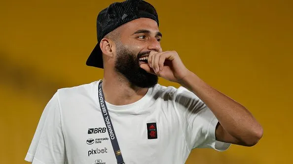 Thiago Maia antes de partida. Foto: Buda Mendes/Getty Images