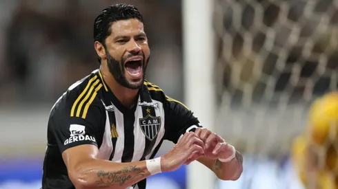 Hulk comemorando gol pelo Atlético-MG. Foto: Gilson Lobo/AGIF