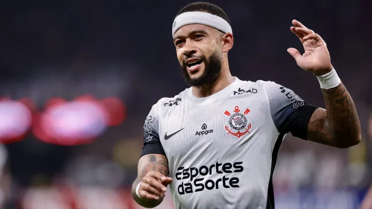 Memphis Depay, jogador do Corinthians durante partida contra o Universidad Central no estadio Arena Corinthians pelo campeonato Copa Libertadores 2025. Foto: Marcello Zambrana/AGIF