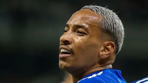 Matheus Pereira durante jogo pelo Cruzeiro no Mineirão.