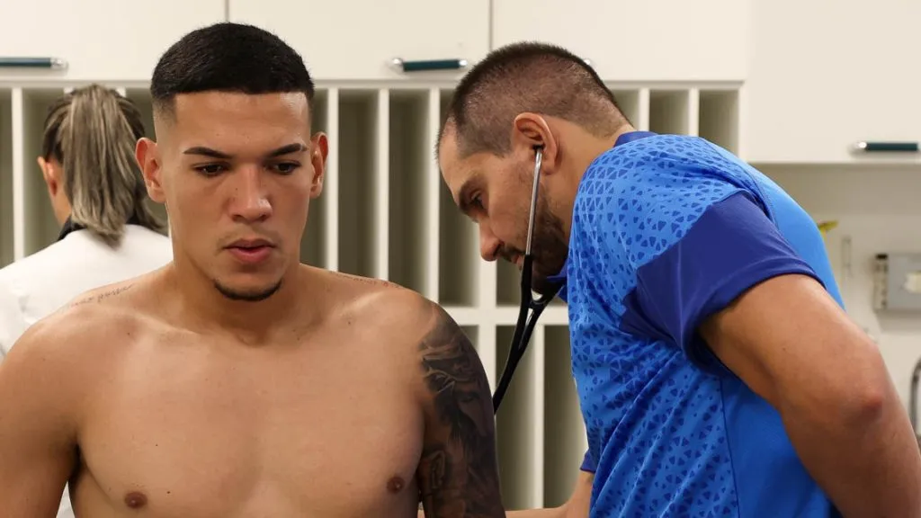 Foto: Cesar Greco/Palmeiras – Jovem zagueiro tem preço definido por Leila no Palestra.