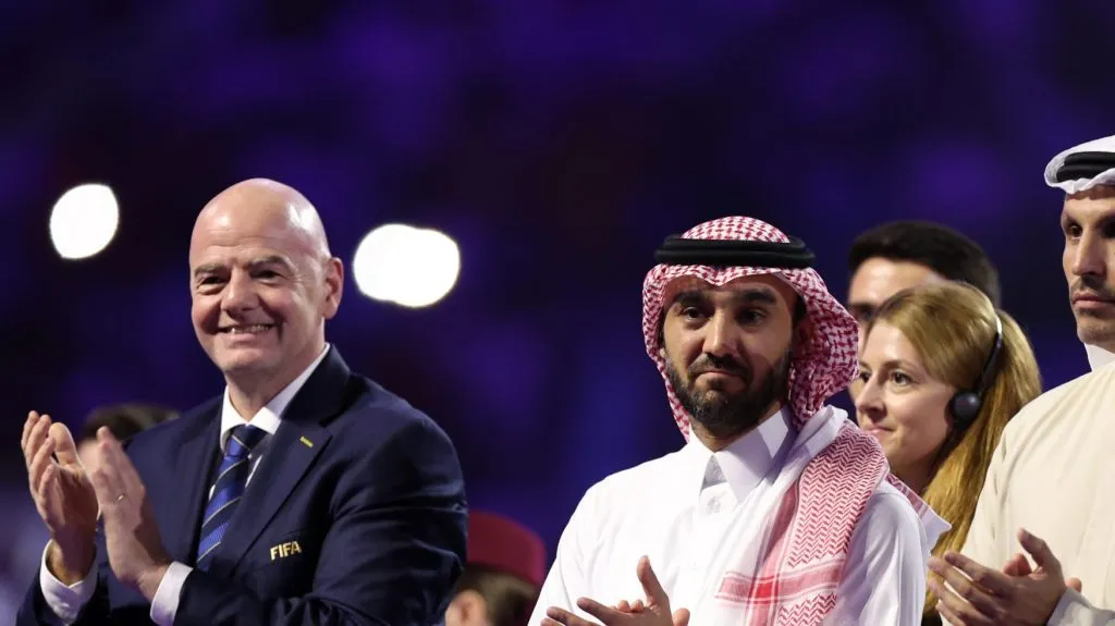 Foto: Francois Nel/Getty Images – Infantino definiu premiação bilionária para o torneio em reunião no Conselho da Fifa.