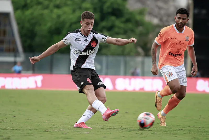 Vasco e Nova Iguaçu ficaram no empate no 1º duelo deste ano. Foto: Matheus Lima/Vasco