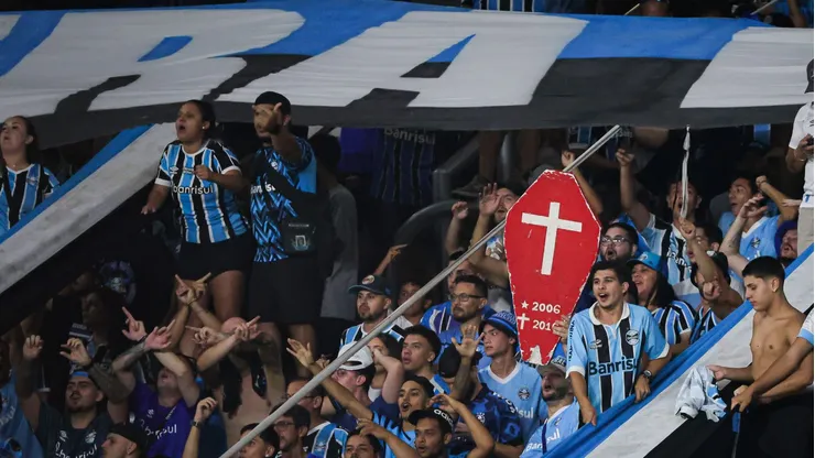 Torcida gremista já lotou dois setores da Arena para a final de sábado