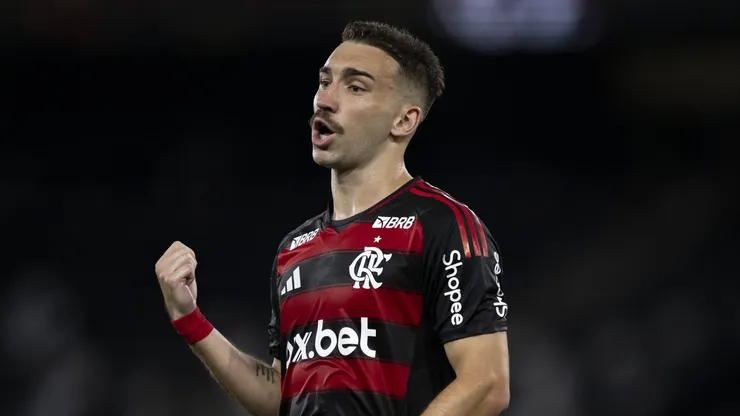 Léo Ortiz jogador do Flamengo - Foto: Jorge Rodrigues/AGIF