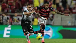 Bruno Henrique jogador do Flamengo disputa lance com Matheuzinho - Foto: Thiago Ribeiro/AGIF