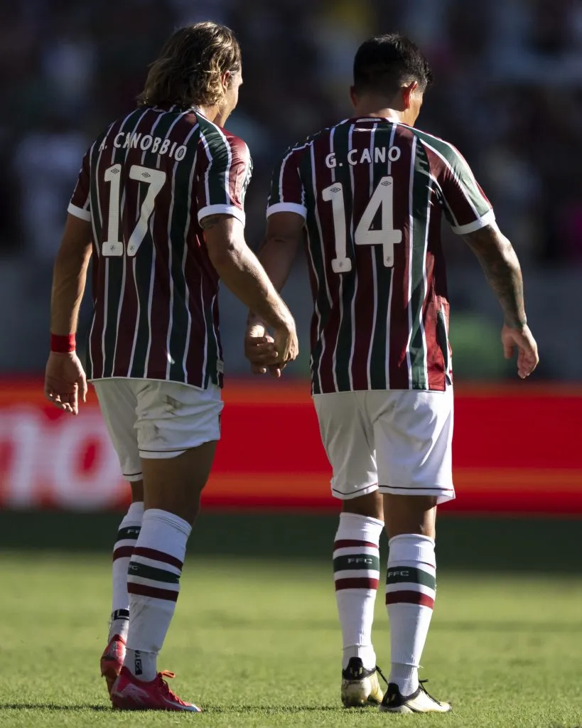Canobbio jogador do Fluminense comemora seu gol com Cano – Foto: Jorge Rodrigues/AGIF