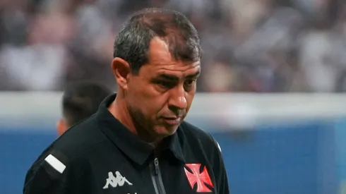 Fábio Carille acompanhando equipe do Vasco - Foto: Aguilar Abecassis/AGIF