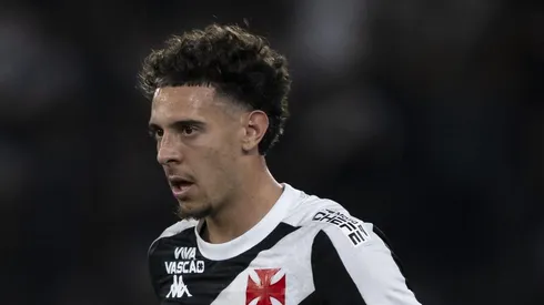 RJ - RIO DE JANEIRO - 05/03/2025 - COPA DO BRASIL 2025, NOVA IGUACU X VASCO - Nuno Moreira jogador do Vasco durante partida contra o Nova Iguacu no estadio Engenhao pelo campeonato Copa Do Brasil 2025.