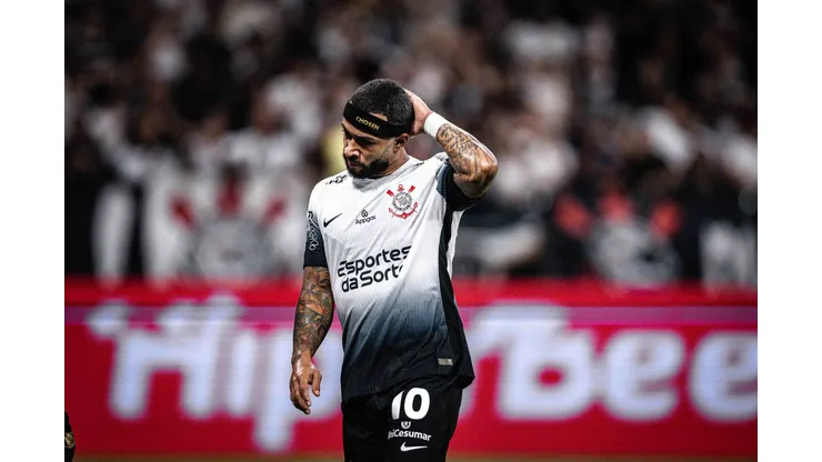 Memphis Depay jogador do Corinthians durante partida contra o Mirassol no estádio Arena Corinthians pelo campeonato Paulista 2025. Foto: Leonardo Lima/AGIF