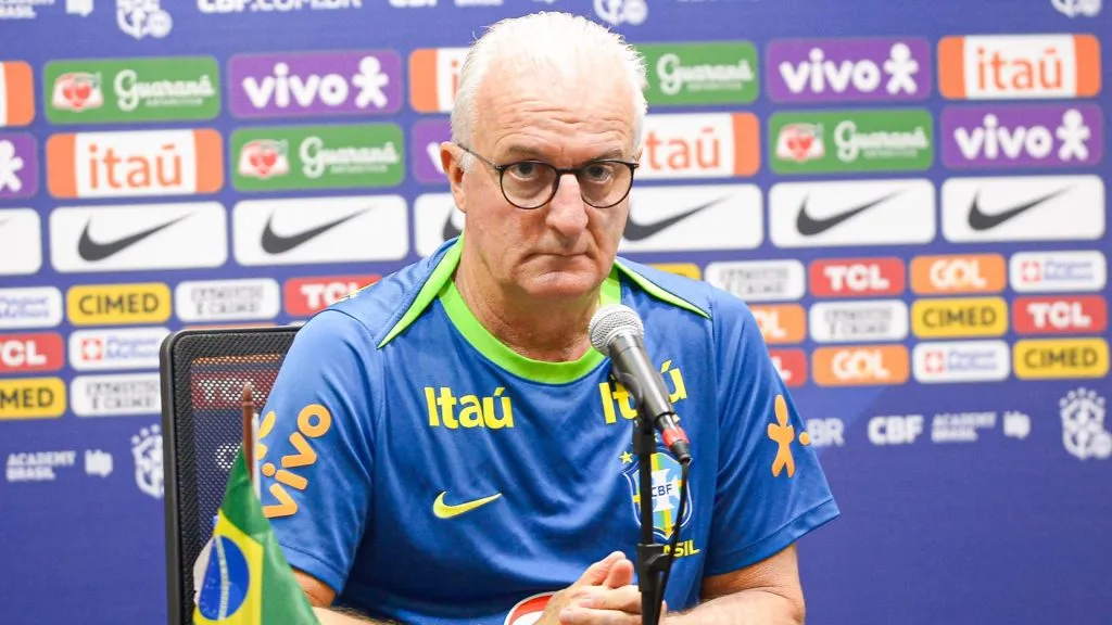 Dorival Júnior convocou Neymar - Foto: Jhony Pinho/AGIF.