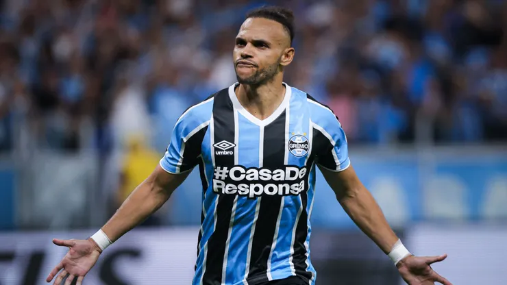 Braithwaite é um dos destaques do Grêmio. Foto: Maxi Franzoi/AGIF