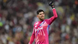 Rossi goleiro do Flamengo durante partida contra o Vasco. Foto: Thiago Ribeiro/AGIF